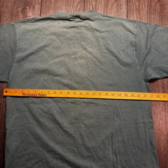 Vintage Looney Tunes Las Vegas 1990s T Shirt Large Green Cartoon Cowboy - Picture 8 of 9